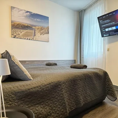 Zentrale * Pforzheim